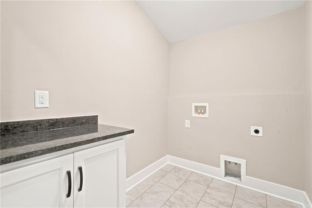 3 bedroom, 2 bathroom, 1,405 sq ft single family residence for sale at 1528 New Light Road, Canton, GA 30115 — photo 10