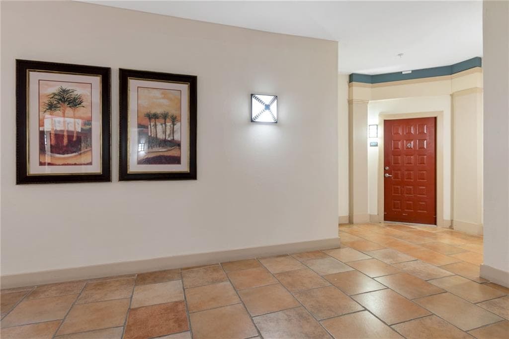 2 bedroom, 2 bathroom, 1,063 sq ft condominium for sale at 10 Perimeter Summit Boulevard 4217, Atlanta, GA 30319 — photo 3