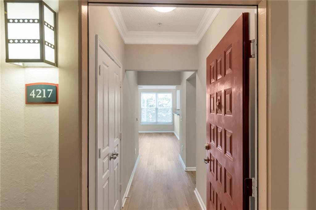 2 bedroom, 2 bathroom, 1,063 sq ft condominium for sale at 10 Perimeter Summit Boulevard 4217, Atlanta, GA 30319 — photo 4