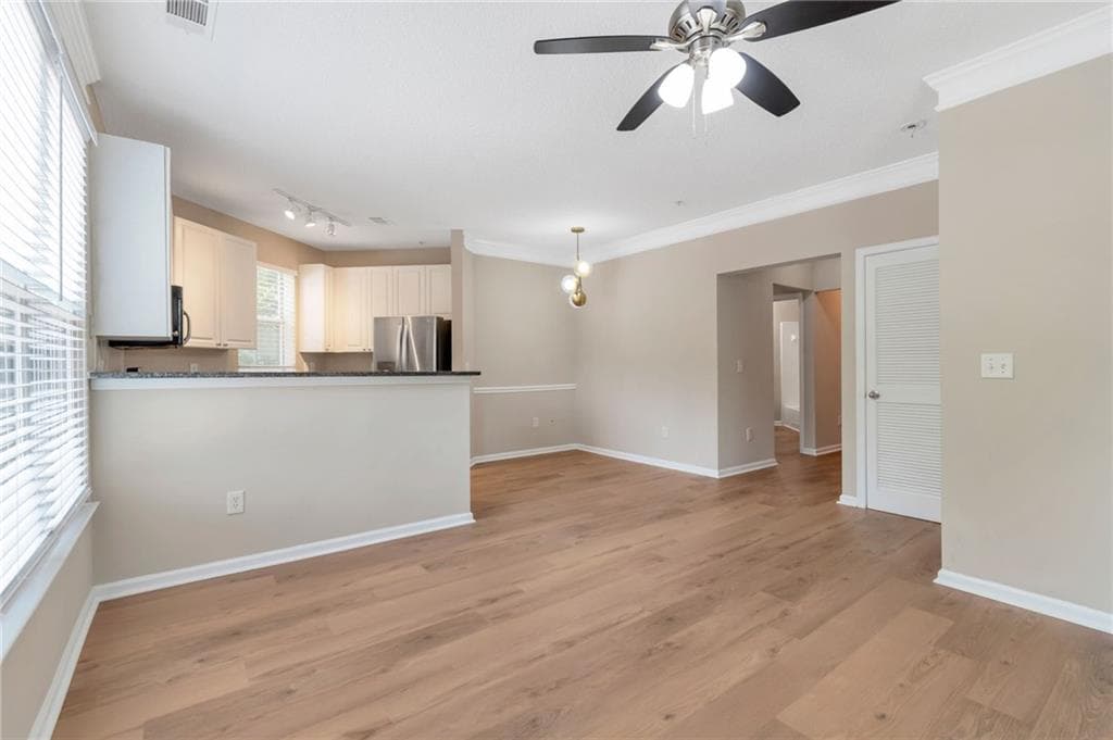 2 bedroom, 2 bathroom, 1,063 sq ft condominium for sale at 10 Perimeter Summit Boulevard 4217, Atlanta, GA 30319 — photo 6