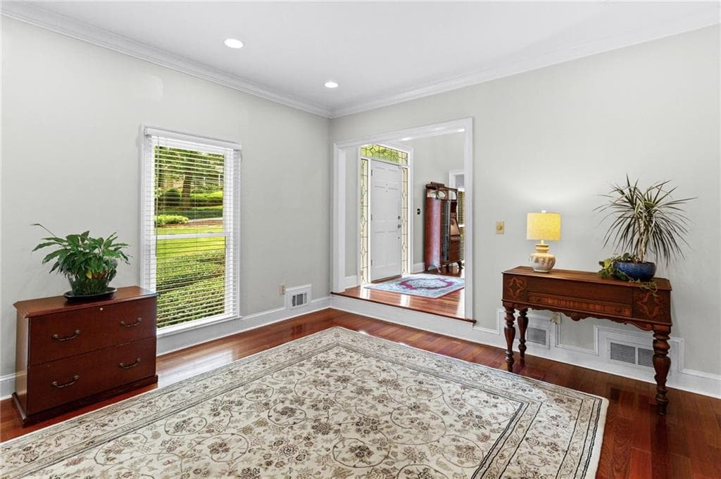 5 bedroom, 4 bathroom, 4,673 sq ft single family residence for sale at 4692 Monticello Circle, Marietta, GA 30066 — photo 5
