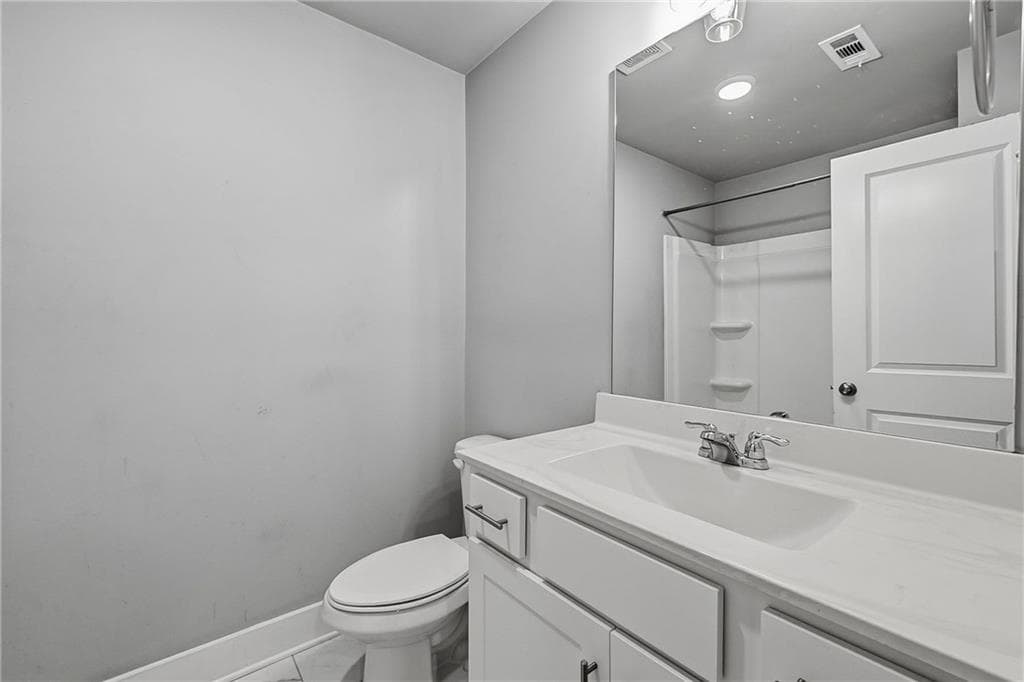 3 bedroom, 3 bathroom, 2,016 sq ft townhouse for sale at 1848 Eastmore Avenue, Conyers, GA 30094 — photo 7