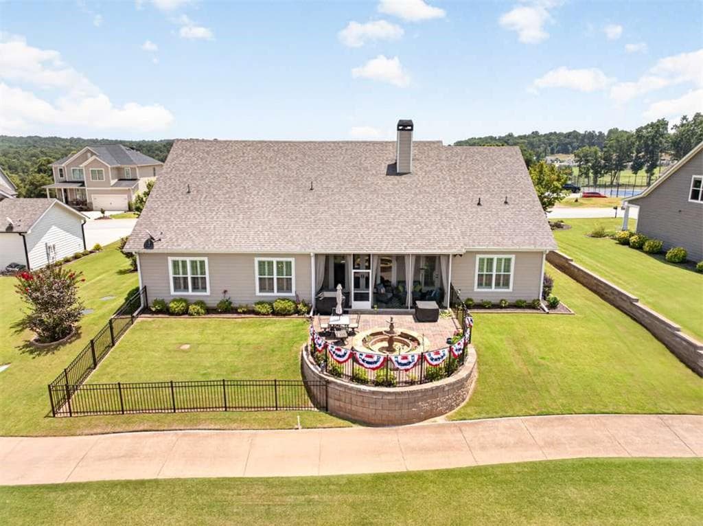 4 bedroom, 3 bathroom, 2,706 sq ft single family residence under contract at 133 Preserve Lane, Homer, GA 30547 — photo 2