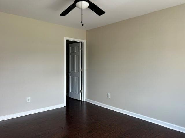 3 bedroom, 3 bathroom, 1,622 sq ft townhouse for rent at 137 Avalon Drive, Calhoun, GA 30701 for $1,800 a month — photo 9