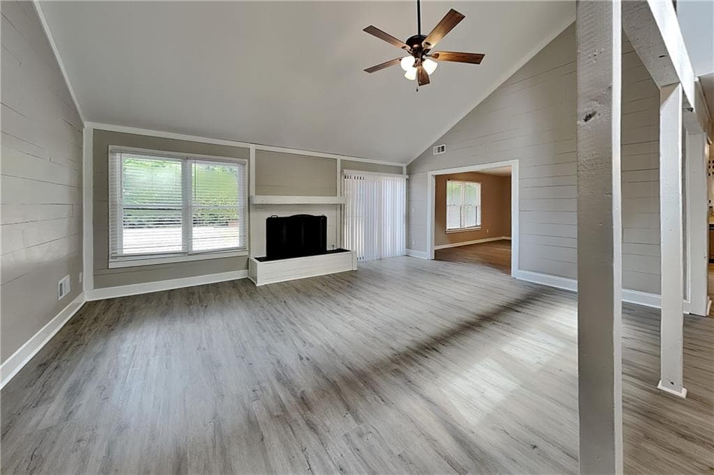 4 bedroom, 4 bathroom, 2,869 sq ft single family residence for rent at 1100 Lake Drive, Roswell, GA 30075 for $3,650 a month — photo 3