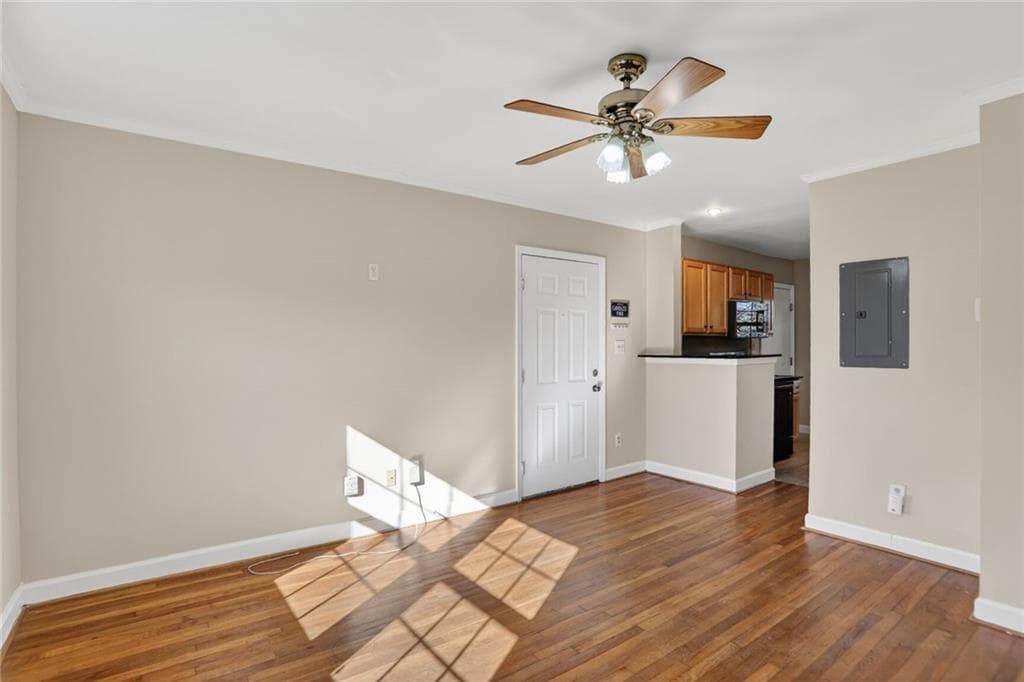2 bedroom, 1 bathroom, 840 sq ft condominium for sale at 578 Goldsboro Road D, Atlanta, GA 30307 — photo 4