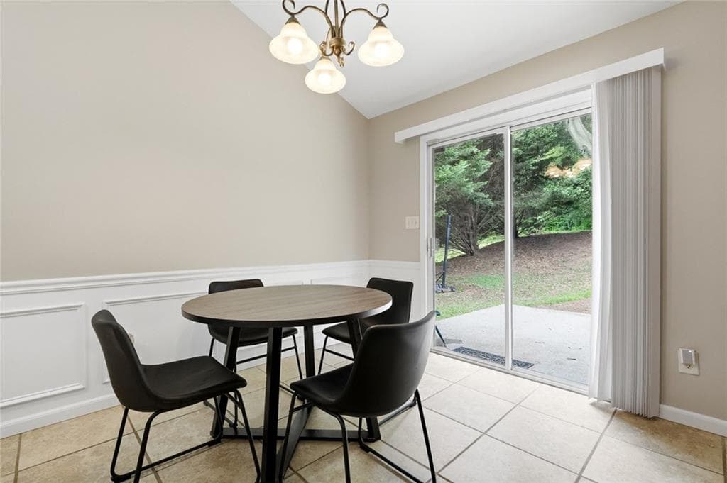 3 bedroom, 2 bathroom, 1,804 sq ft single family residence for sale at 5480 Amber Cove Way, Flowery Branch, GA 30542 — photo 10