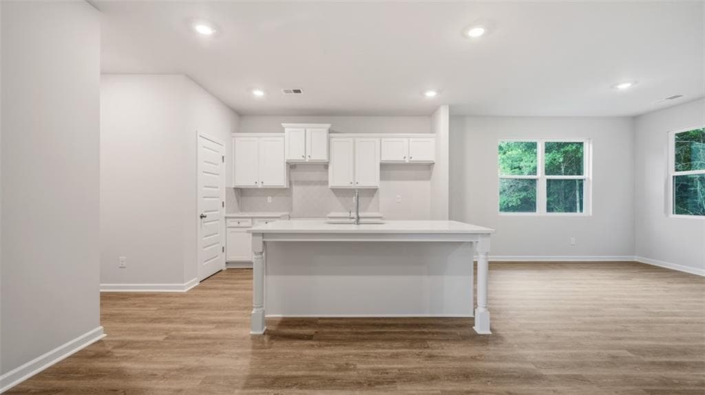 4 bedroom, 3 bathroom, 1,767 sq ft single family residence for sale at 1132 Earlywood Way, Monroe, GA 30655 — photo 6