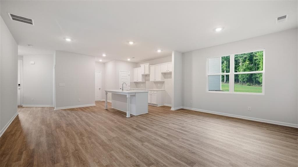 4 bedroom, 3 bathroom, 1,767 sq ft single family residence for sale at 1132 Earlywood Way, Monroe, GA 30655 — photo 7
