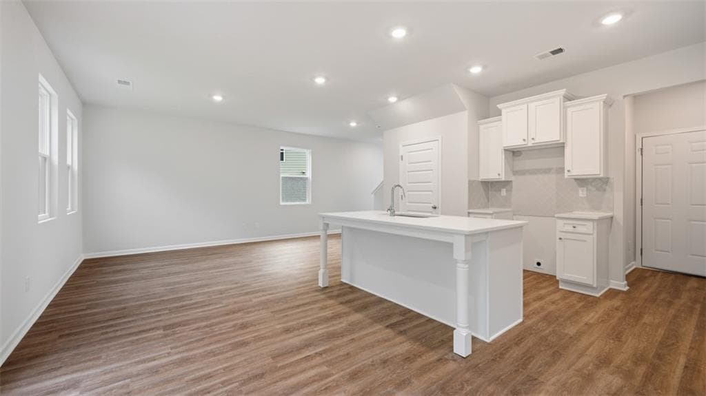 4 bedroom, 3 bathroom, 1,700 sq ft single family residence for sale at 1138 Earlywood Way, Monroe, GA 30655 — photo 8