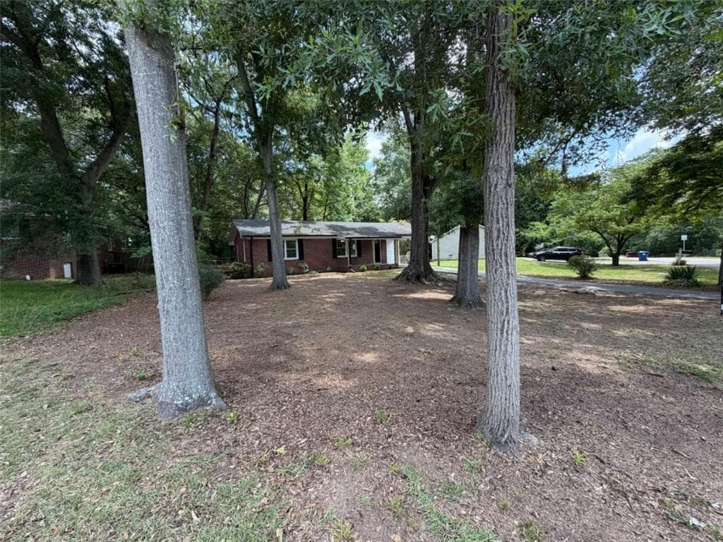 2 bedroom, 1 bathroom, 1,056 sq ft single family residence for sale at 135 Martha Street, Winder, GA 30680 — photo 8