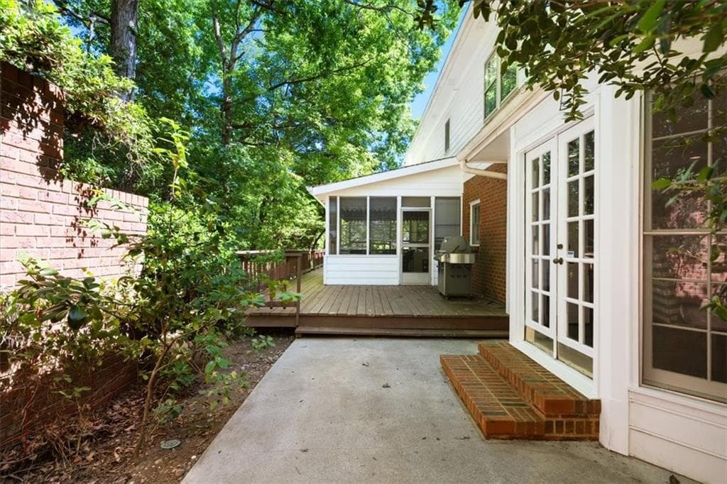 4 bedroom, 4 bathroom, 3,153 sq ft single family residence for sale at 1143 Byrnwyck Road, Brookhaven, GA 30319 — photo 3
