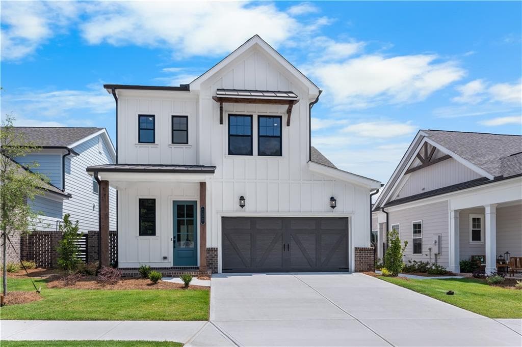 3 bedroom, 3 bathroom, 1,773 sq ft single family residence for sale at 182 Herring Drive, Hoschton, GA 30548