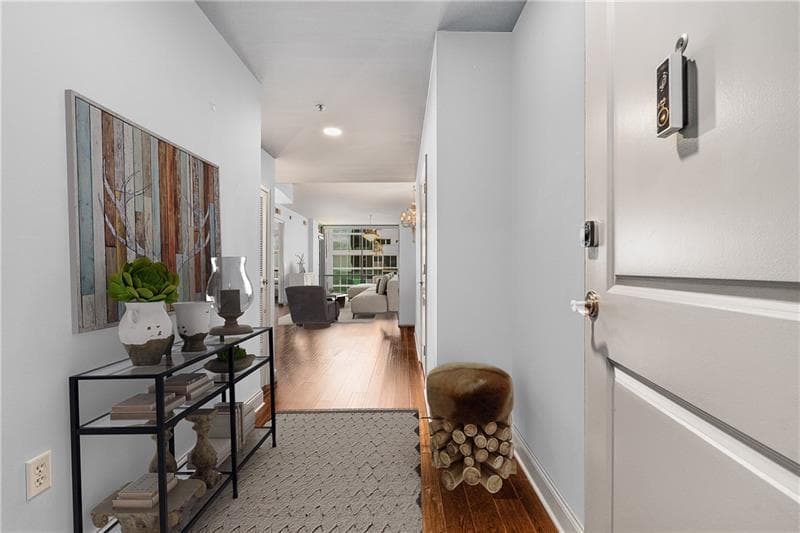 3 bedroom, 3 bathroom, 2,135 sq ft condominium for sale at 270 17th Street 2508, Atlanta, GA 30363 — photo 5