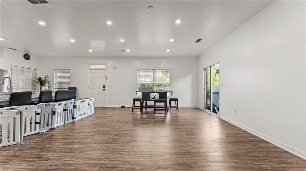 3 bedroom, 3 bathroom, 1,650 sq ft townhouse for sale at 805 Pleasant Hill Road 131, Lilburn, GA 30047 — photo 10