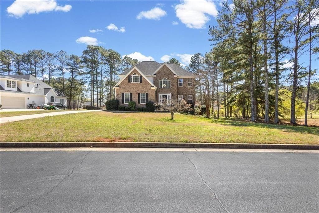 5 bedroom, 4 bathroom, 3,628 sq ft single family residence under contract at 405 Branch Forest Way, Stockbridge, GA 30281 — photo 4