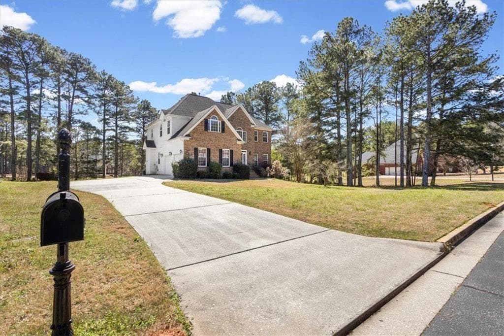 5 bedroom, 4 bathroom, 3,628 sq ft single family residence under contract at 405 Branch Forest Way, Stockbridge, GA 30281 — photo 8