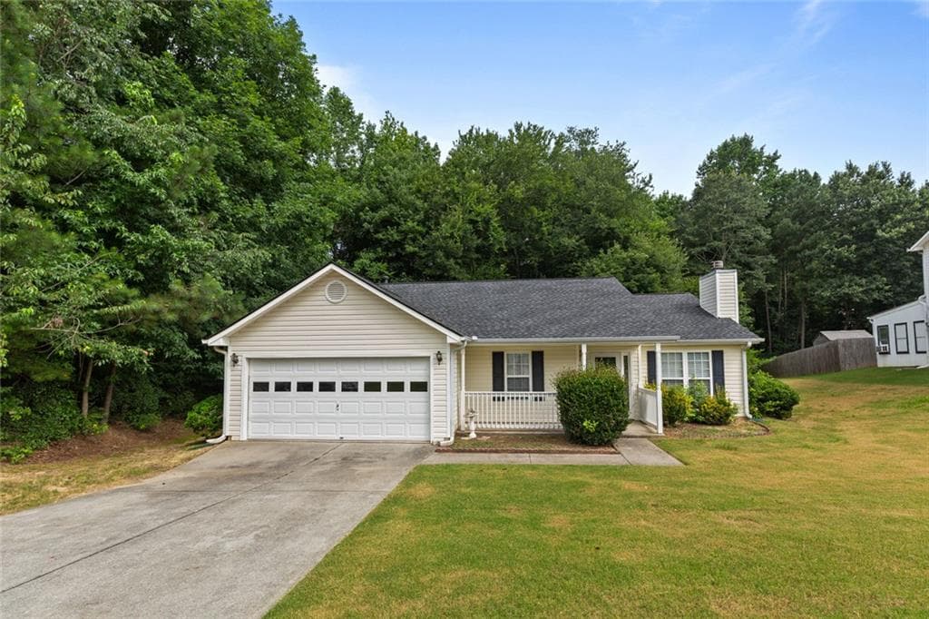 3 bedroom, 2 bathroom, 1,547 sq ft single family residence for rent at 2510 Ft Daniels Drive, Dacula, GA 30019 for $1,900 a month — photo 1 of 31