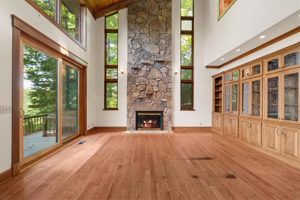 4 bedroom, 3 bathroom, 4,400 sq ft single family residence for sale at 576 Apache Trail, Chatsworth, GA 30705 — photo 7