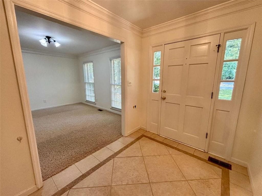 4 bedroom, 3 bathroom single family residence for rent at 4160 Creekwood Drive, Cumming, GA 30041 for $2,800 a month — photo 3