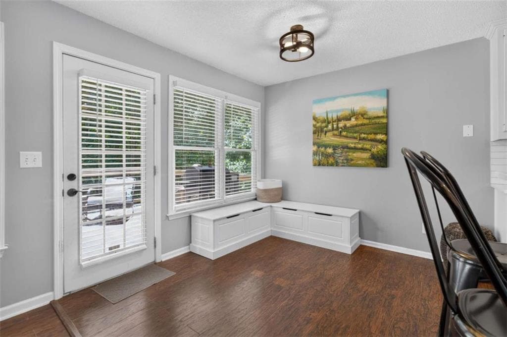 4 bedroom, 3 bathroom, 2,188 sq ft single family residence for sale at 3955 Hamilton View Way, Dacula, GA 30019 — photo 10