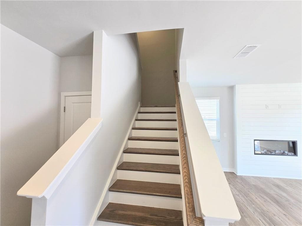 5 bedroom, 4 bathroom, 2,774 sq ft single family residence under contract at 35 Whispering Oak Way Lot 77, Dallas, GA 30157 — photo 7