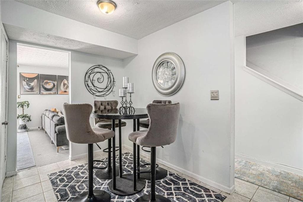 3 bedroom, 3 bathroom, 1,392 sq ft condominium for sale at 254 Country Club Drive, Jonesboro, GA 30238 — photo 8