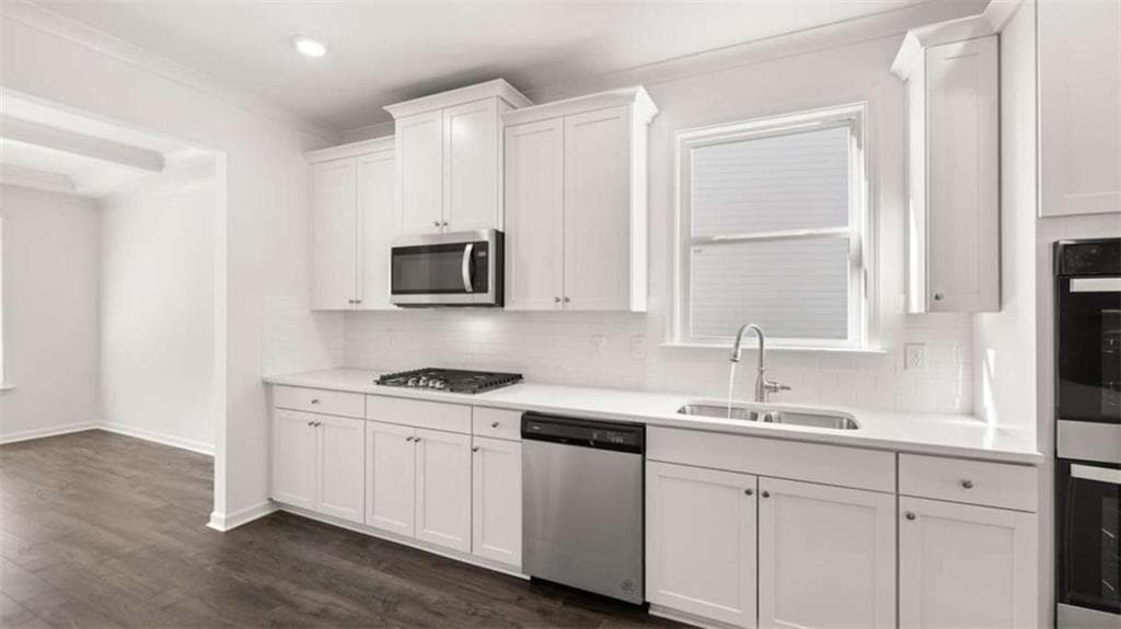 4 bedroom, 4 bathroom, 2,920 sq ft single family residence for sale at 13716 Homer Lane, Covington, GA 30014 — photo 7