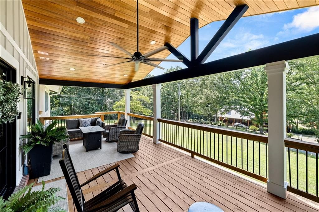 3 bedroom, 3 bathroom, 2,263 sq ft single family residence for sale at 6470 Samoa Way, Flowery Branch, GA 30542 — photo 5