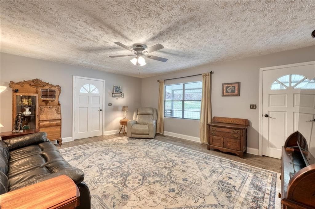 3 bedroom, 2 bathroom, 3,000 sq ft single family residence for sale at 399 Pack Creek Road, Blue Ridge, GA 30513 — photo 7