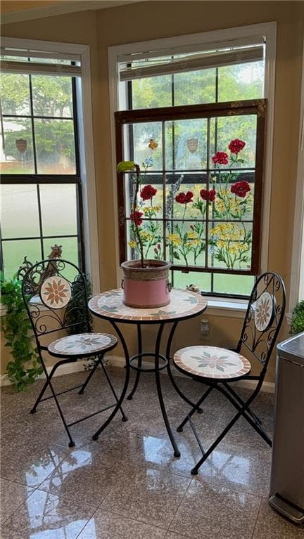 2 bedroom, 3 bathroom, 1,196 sq ft townhouse for sale at 1046 Thornwoode Lane, Stone Mountain, GA 30083 — photo 6