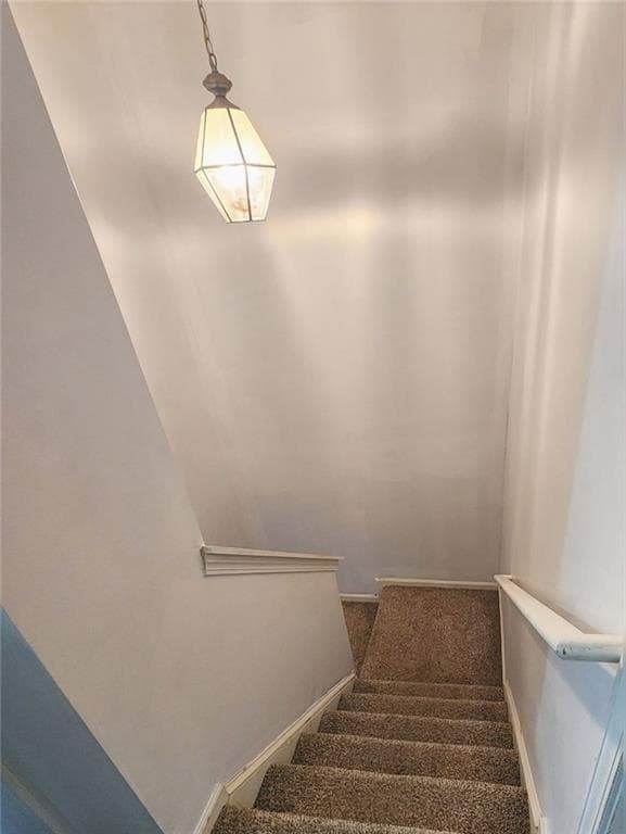 3 bedroom, 3 bathroom, 1,320 sq ft townhouse for sale at 144 Blake Avenue Avenue, Jackson, GA 30233 — photo 8