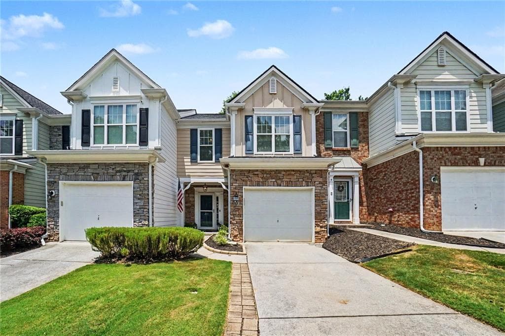 3 bedroom, 3 bathroom, 1,638 sq ft townhouse for rent at 241 Kigian Trail, Woodstock, GA 30188 for $2,000 a month — photo 2