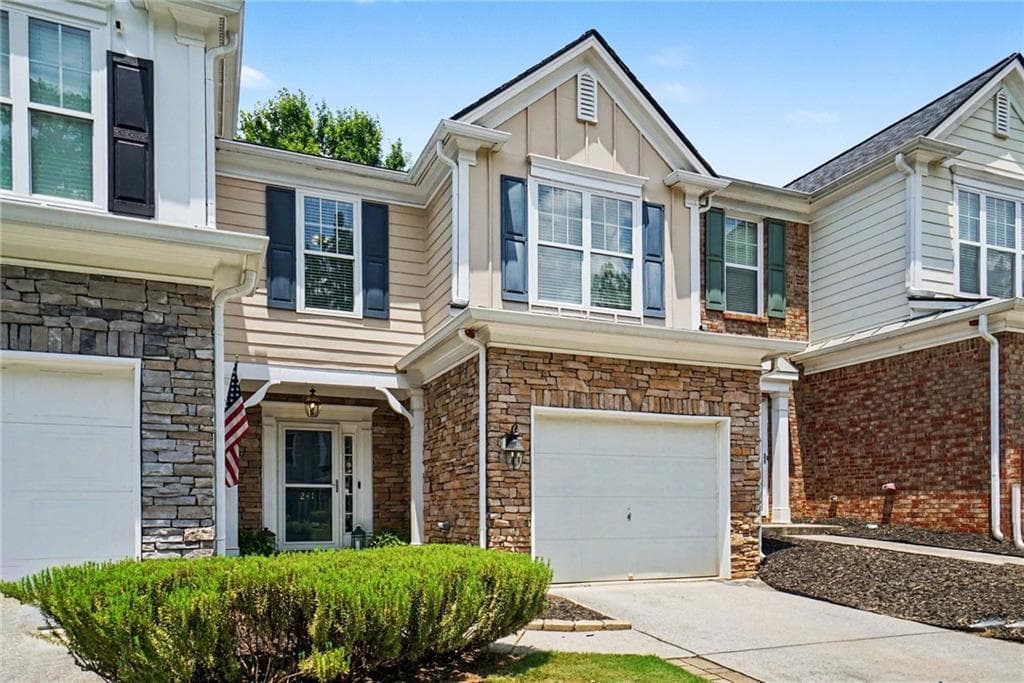 3 bedroom, 3 bathroom, 1,638 sq ft townhouse for rent at 241 Kigian Trail, Woodstock, GA 30188 for $2,000 a month — photo 3