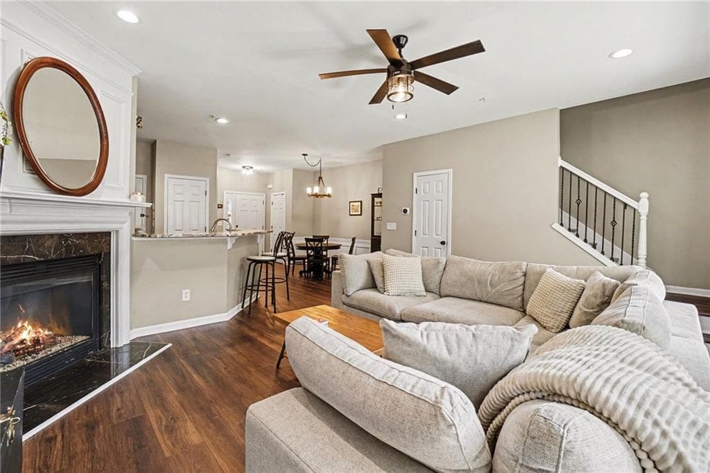 3 bedroom, 3 bathroom, 1,638 sq ft townhouse for rent at 241 Kigian Trail, Woodstock, GA 30188 for $2,000 a month — photo 5