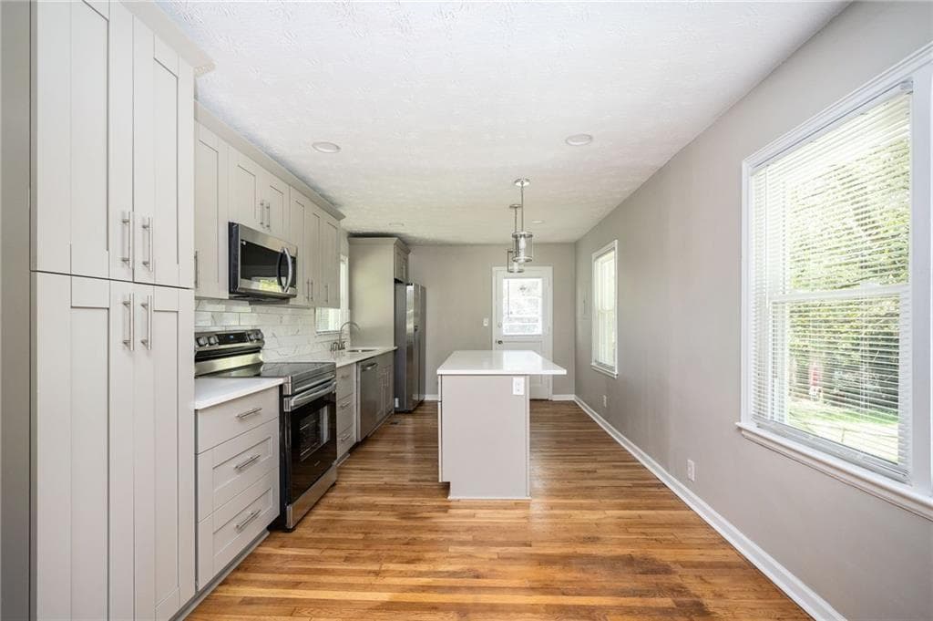 2 bedroom, 1 bathroom, 980 sq ft single family residence for rent at 2823 McAfee Road, Decatur, GA 30032 for $1,650 a month — photo 9