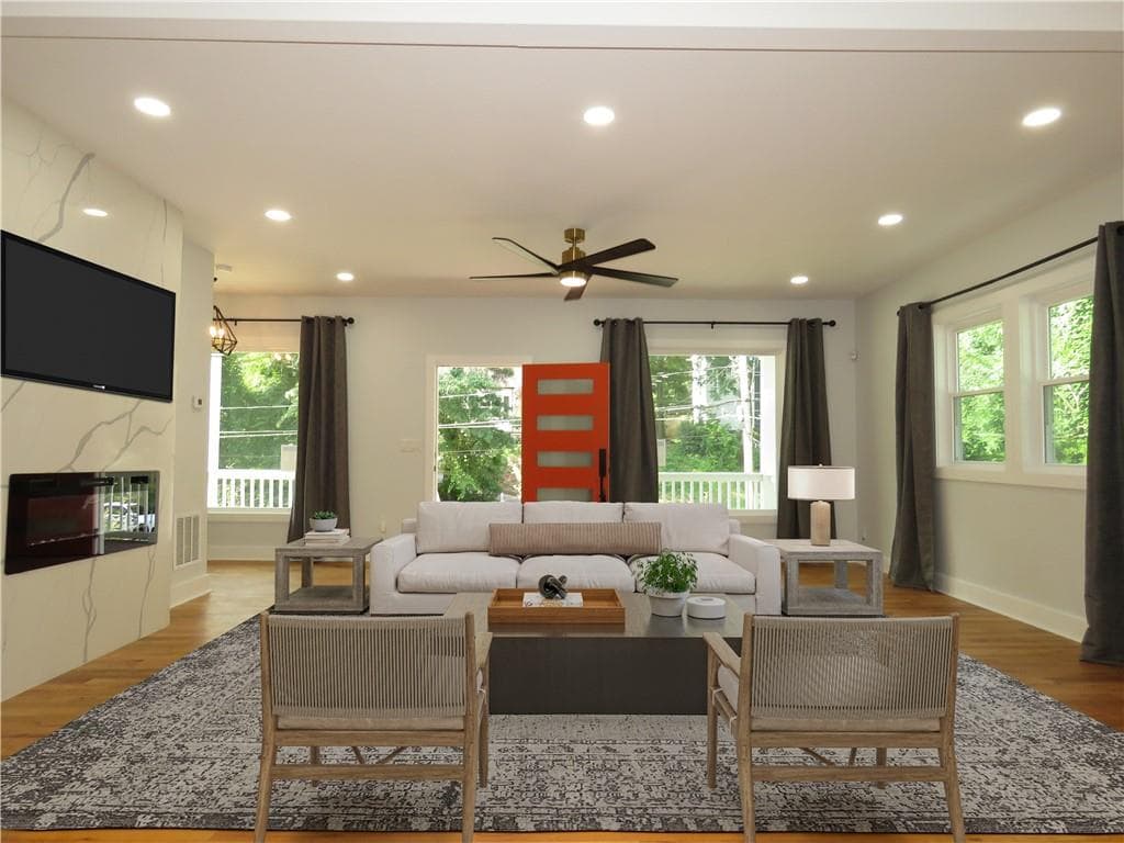 4 bedroom, 3 bathroom, 2,402 sq ft single family residence for sale at 1819 Avon Avenue, Atlanta, GA 30311 — photo 5