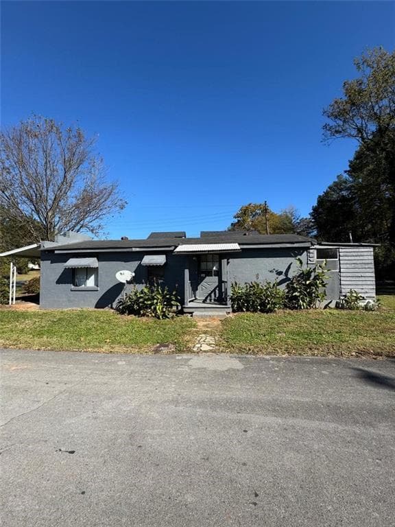 3 bedroom, 1 bathroom, 979 sq ft single family residence for sale at 1004 Calhoun Avenue, Rome, GA 30161 — photo 1 of 1