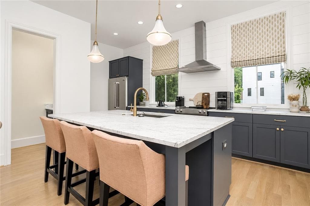 2 bedroom, 3 bathroom, 1,092 sq ft townhouse for rent at 683 Arcos Way, Atlanta, GA 30315 for $2,750 a month — photo 3