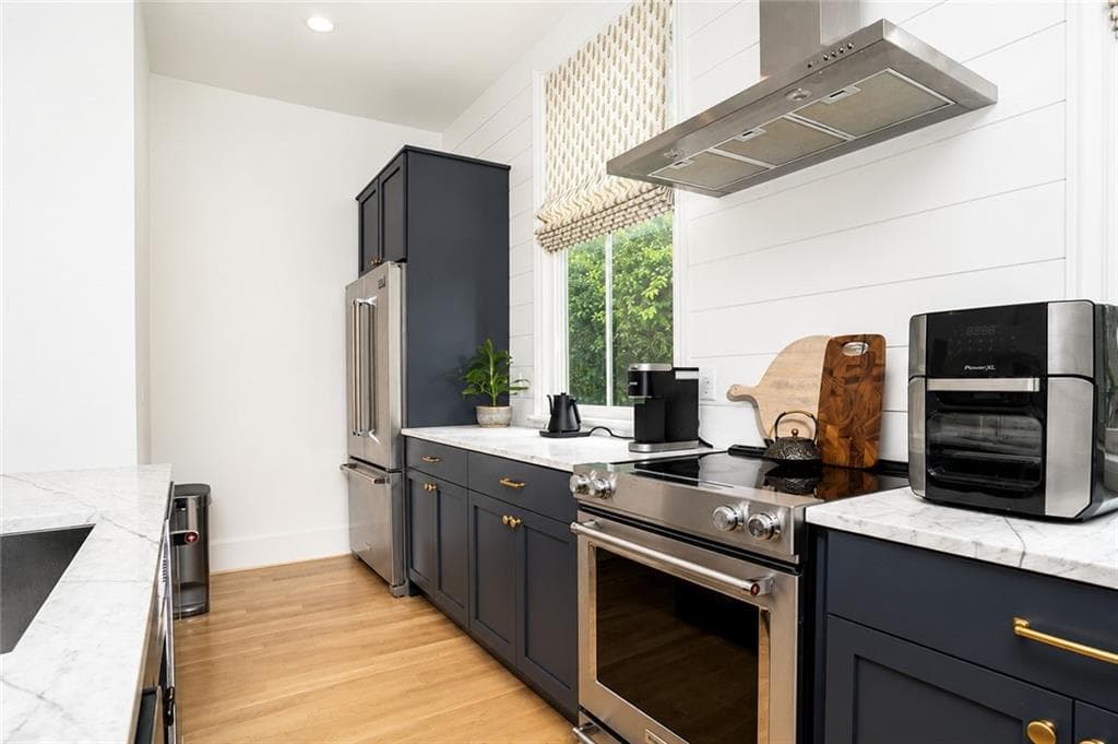 2 bedroom, 3 bathroom, 1,092 sq ft townhouse for rent at 683 Arcos Way, Atlanta, GA 30315 for $2,750 a month — photo 6