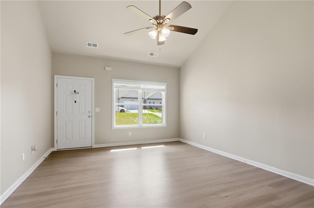 4 bedroom, 2 bathroom, 1,624 sq ft single family residence for sale at 115 Culver Street, Jackson, GA 30233 — photo 9