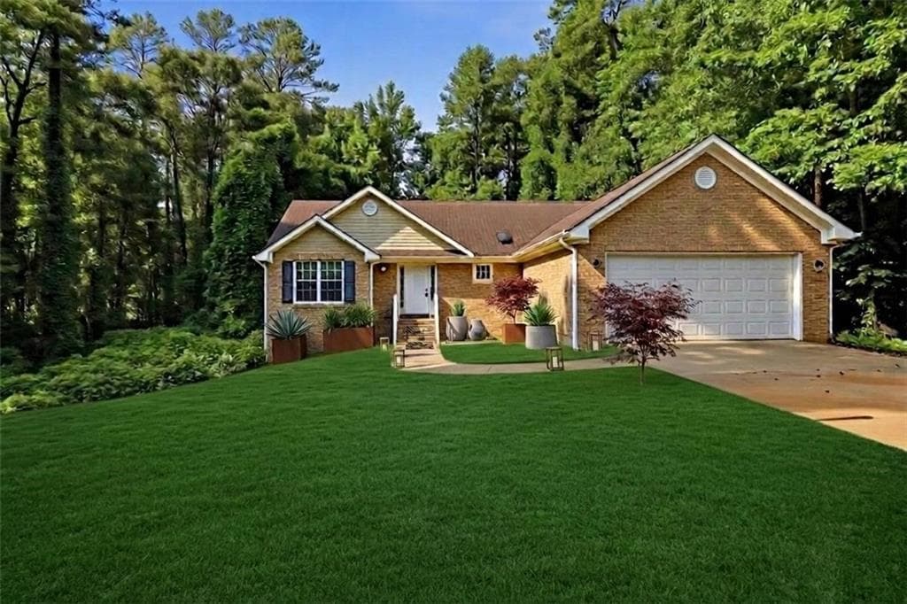 5 bedroom, 3 bathroom, 1,527 sq ft single family residence sold at 128 Valley Road, Stockbridge, GA 30281