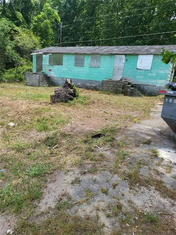 single family residence sold at 6965 Maddox Road, Lithonia, GA 30058