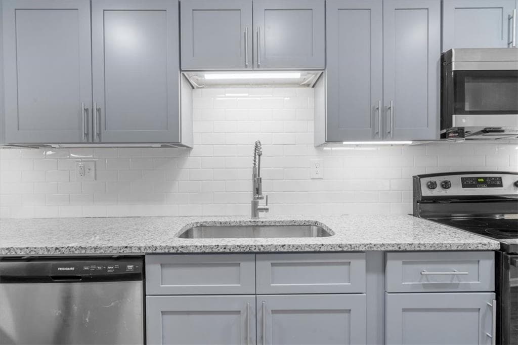 3 bedroom, 4 bathroom, 1,800 sq ft apartment for rent at 5399 Northland Drive 102, Sandy Springs, GA 30342 for $2,300 a month — photo 4