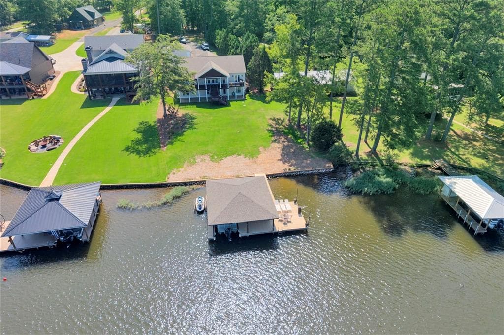 5 bedroom, 3 bathroom, 2,736 sq ft single family residence for sale at 167 N Steel Bridge Road, Eatonton, GA 31024 — photo 5