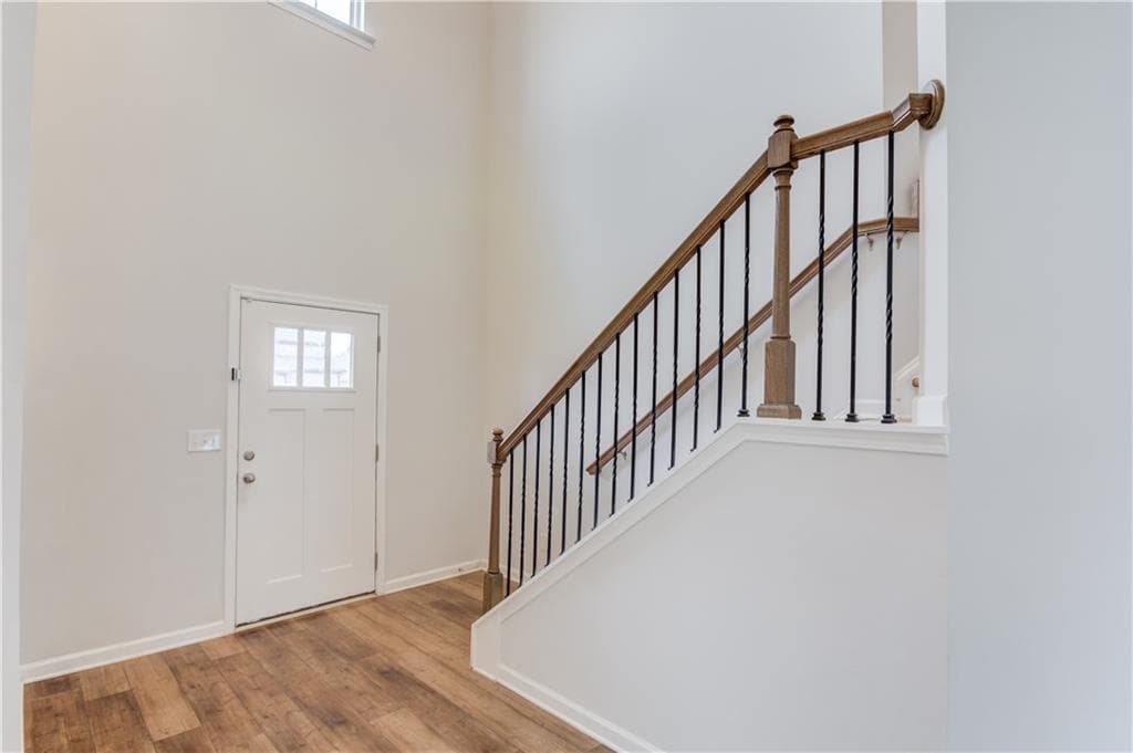5 bedroom, 3 bathroom, 2,771 sq ft single family residence under contract at 305 Eleanora Crossing, Loganville, GA 30052 — photo 9