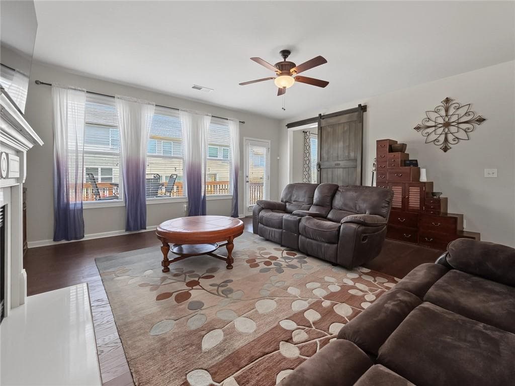 3 bedroom, 3 bathroom, 2,352 sq ft single family residence for sale at 4555 Nobel Pass, Cumming, GA 30041 — photo 7