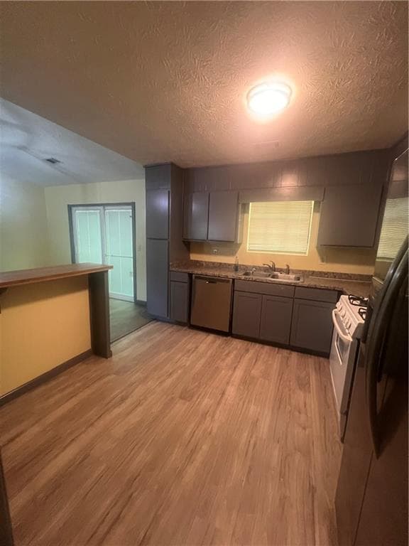 4 bedroom, 2 bathroom, 1,170 sq ft single family residence for sale at 5666 Marbut Road, Lithonia, GA 30058 — photo 5