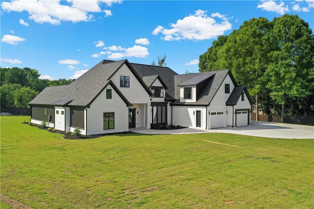 5 bedroom, 6 bathroom, 7,085 sq ft single family residence for sale at 2376 Wall Road, Monroe, GA 30655 — photo 2