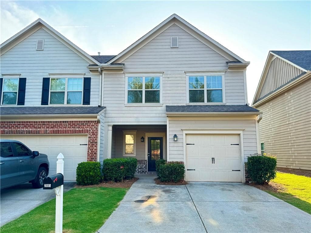 3 bedroom, 3 bathroom, 1,648 sq ft townhouse for sale at 2885 Maple Park Place, Cumming, GA 30041 — photo 1 of 25